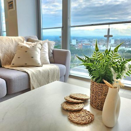 ベルファストPass The Keys Stunning Penthouse With Balcony Sunset Viewsアパートメント エクステリア 写真