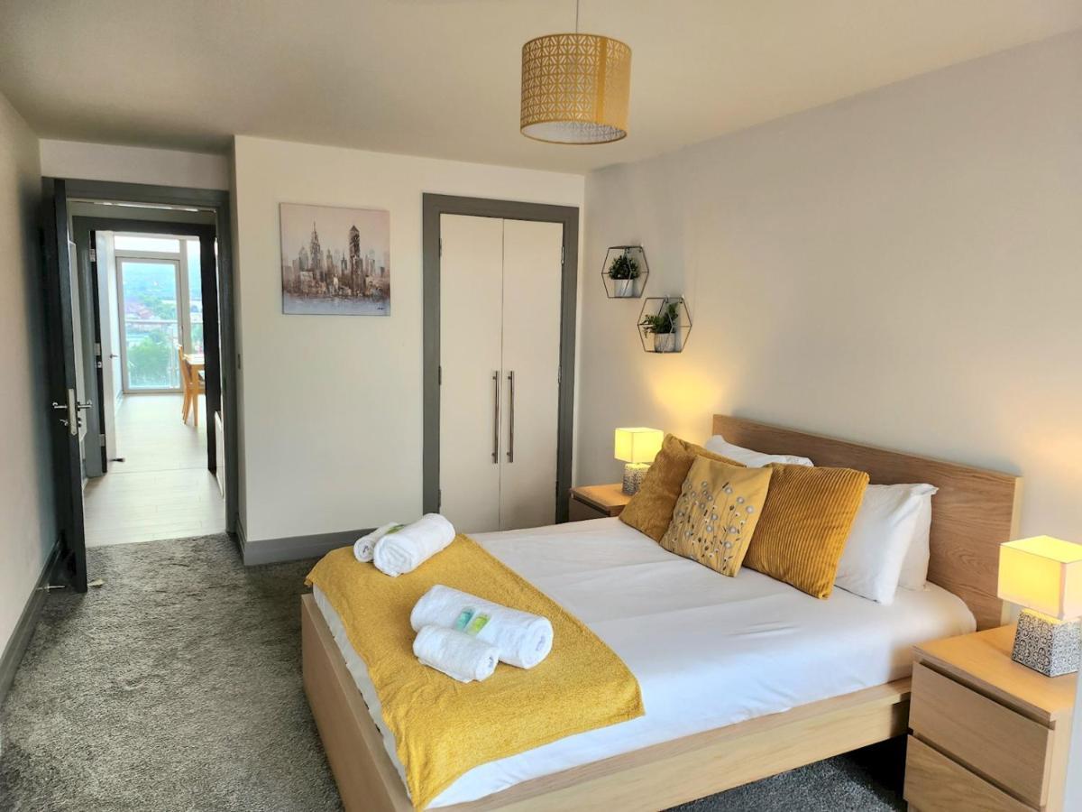 ベルファストPass The Keys Stunning Penthouse With Balcony Sunset Viewsアパートメント エクステリア 写真