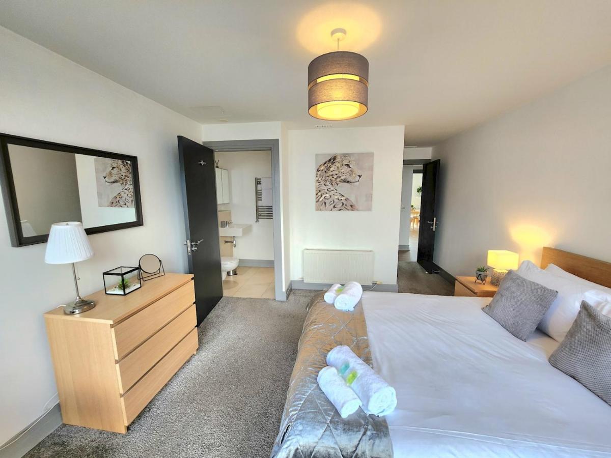 ベルファストPass The Keys Stunning Penthouse With Balcony Sunset Viewsアパートメント エクステリア 写真