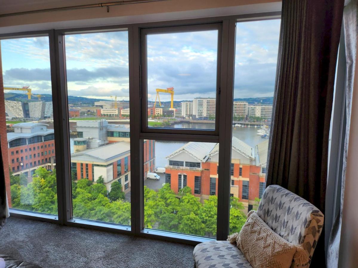 ベルファストPass The Keys Stunning Penthouse With Balcony Sunset Viewsアパートメント エクステリア 写真