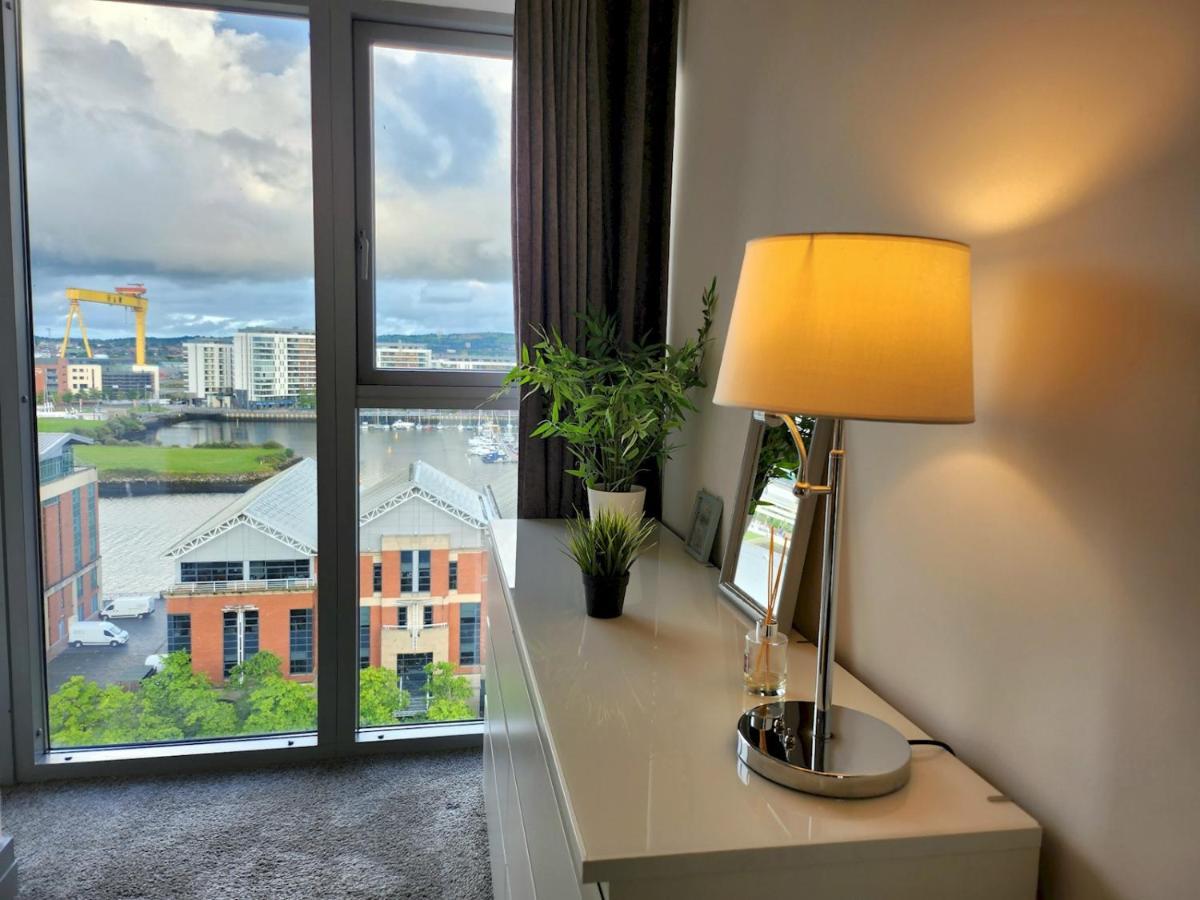 ベルファストPass The Keys Stunning Penthouse With Balcony Sunset Viewsアパートメント エクステリア 写真