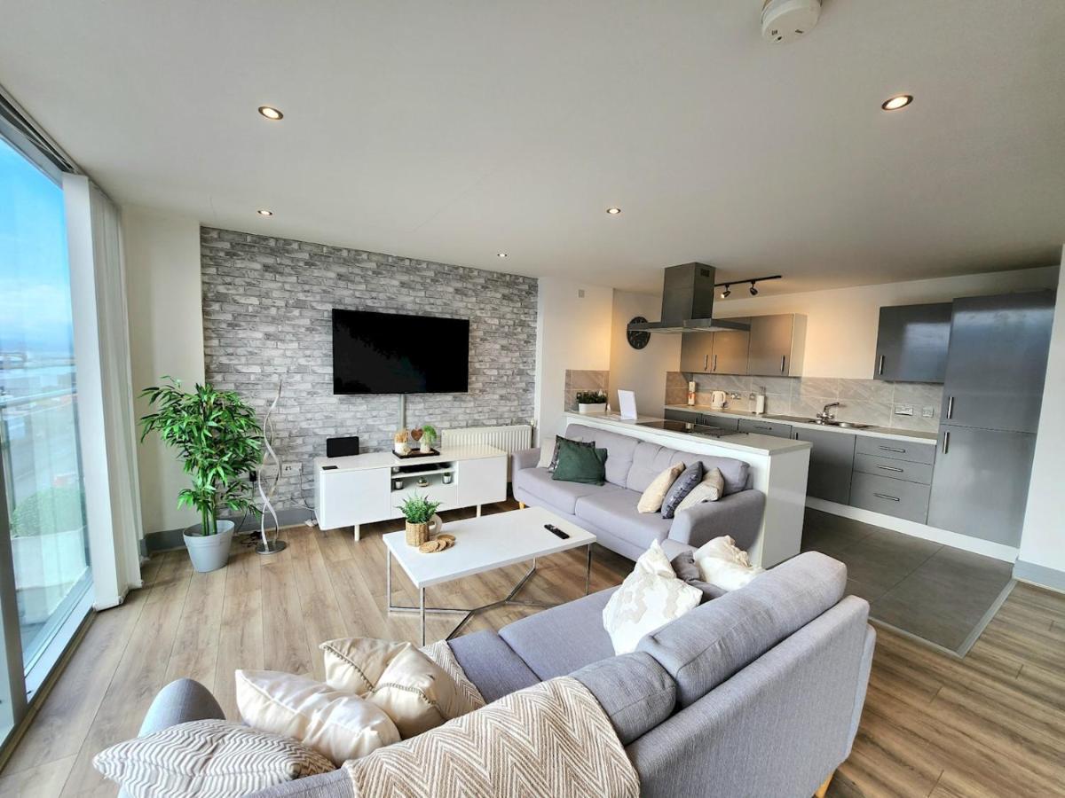 ベルファストPass The Keys Stunning Penthouse With Balcony Sunset Viewsアパートメント エクステリア 写真